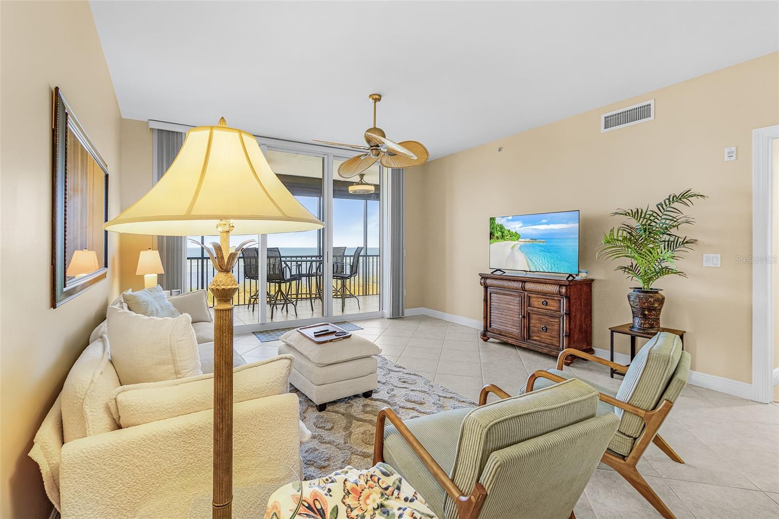 GRANDE ISLE TOWERS I & 02 PH I - Residential