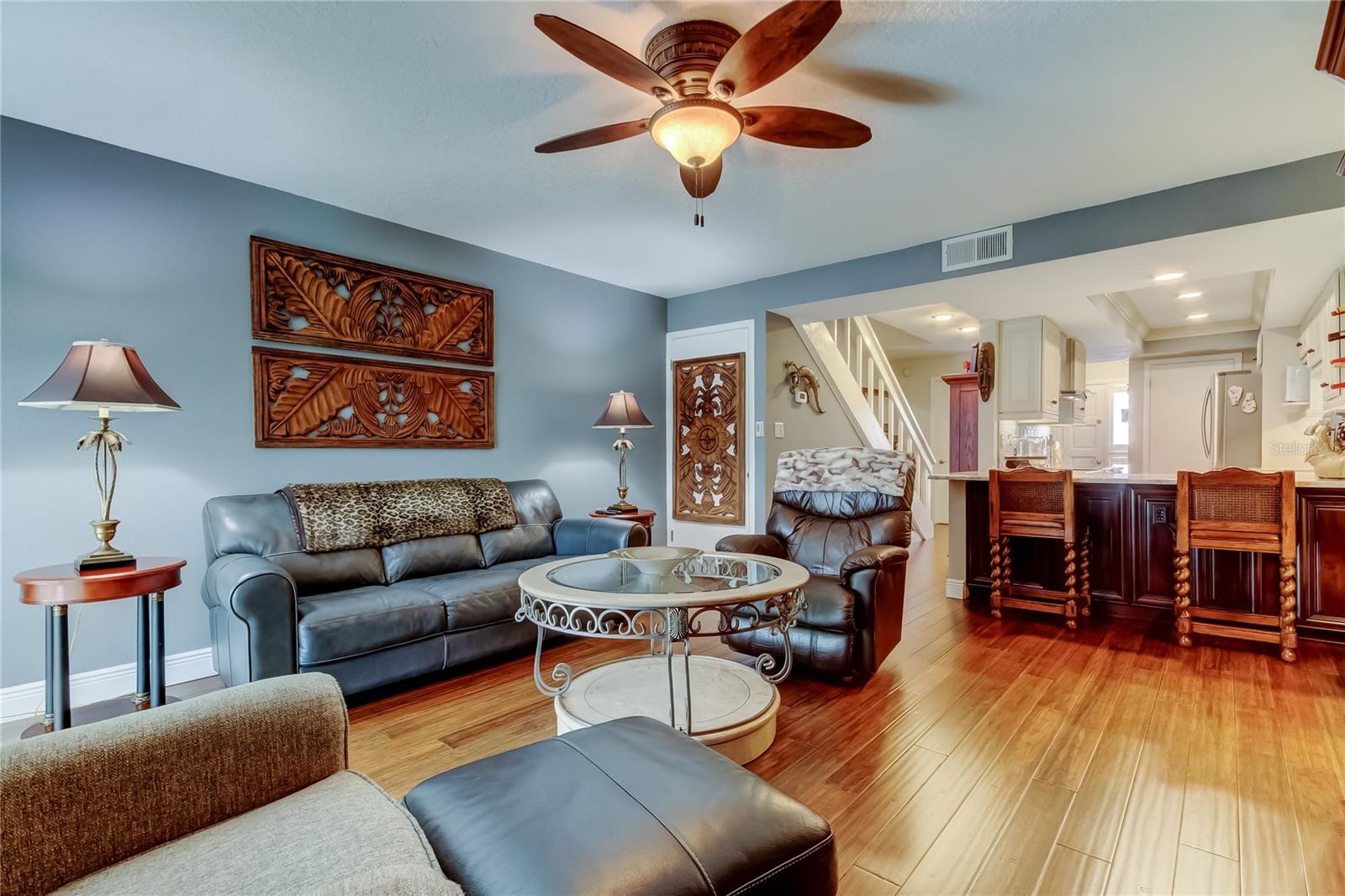 SOUTH PAULA POINT CONDO - Residential