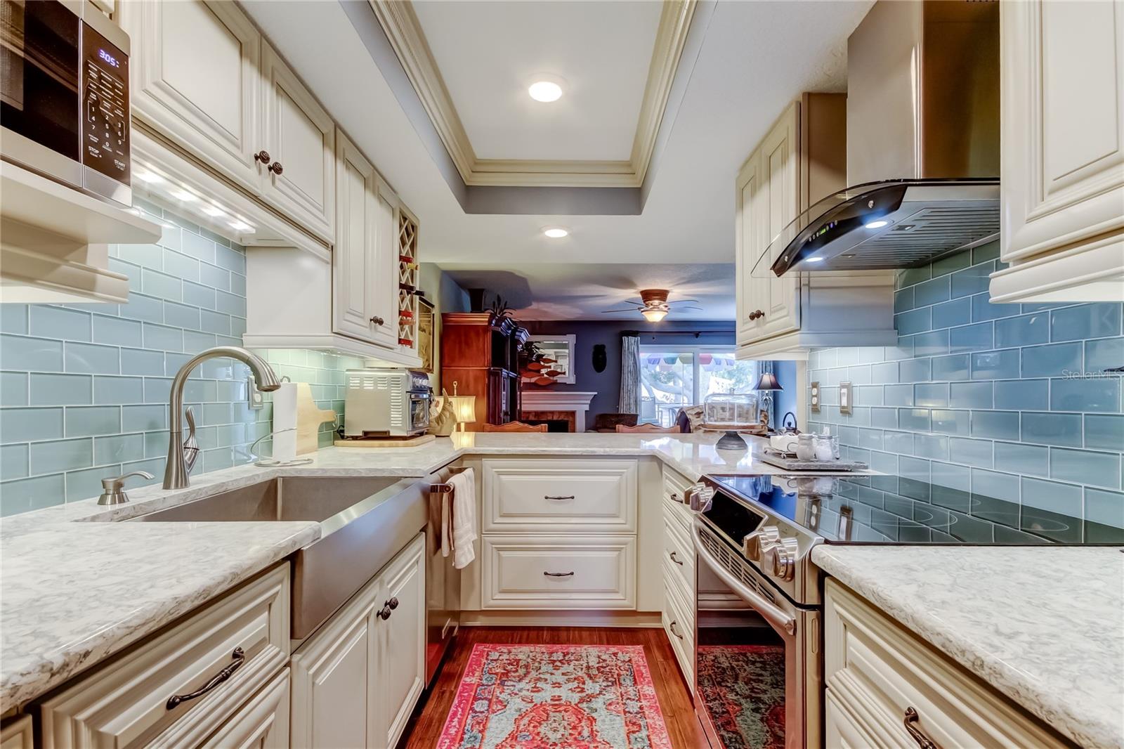 433 PAULA DRIVE S 27