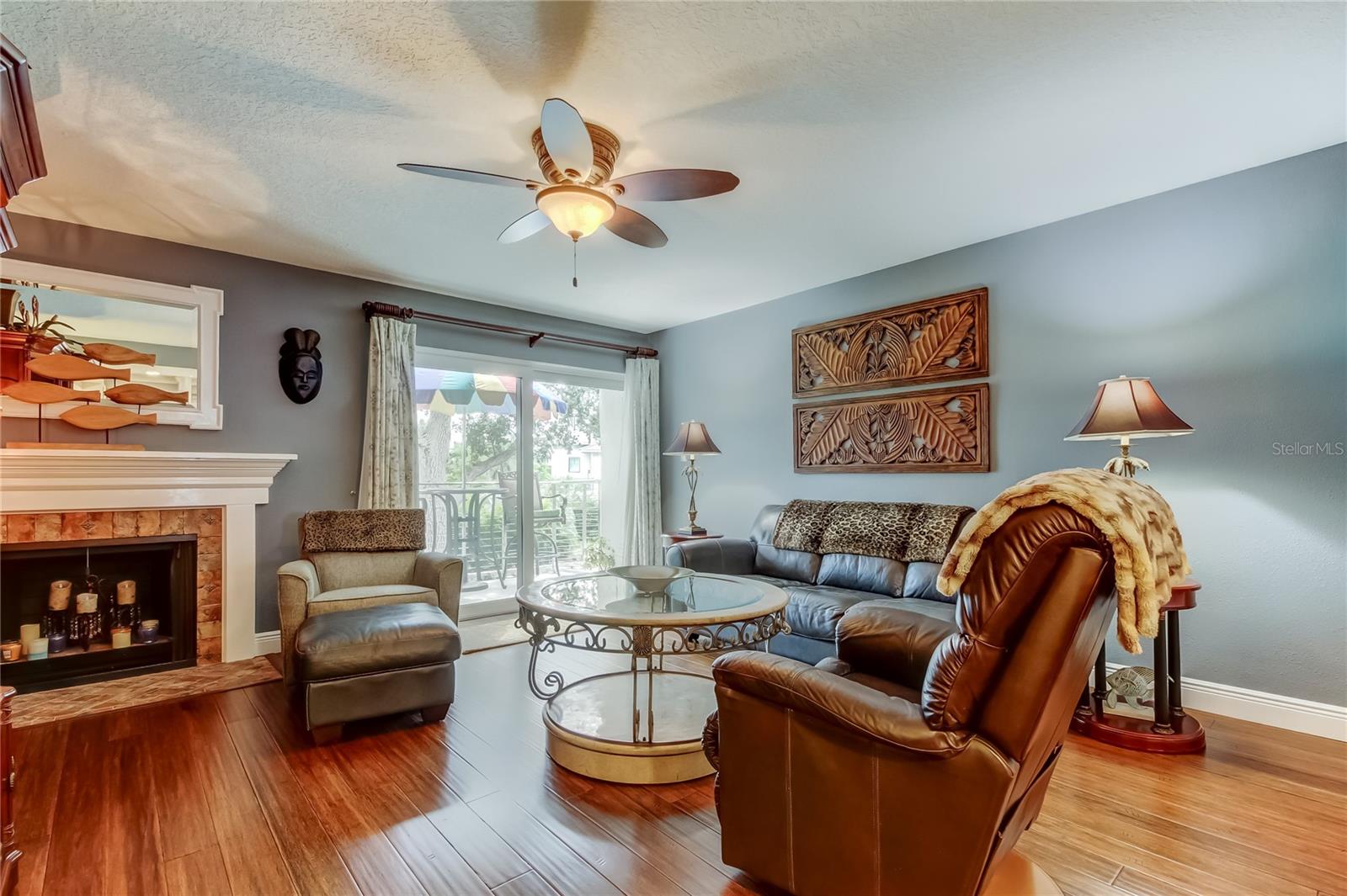 SOUTH PAULA POINT CONDO - Residential