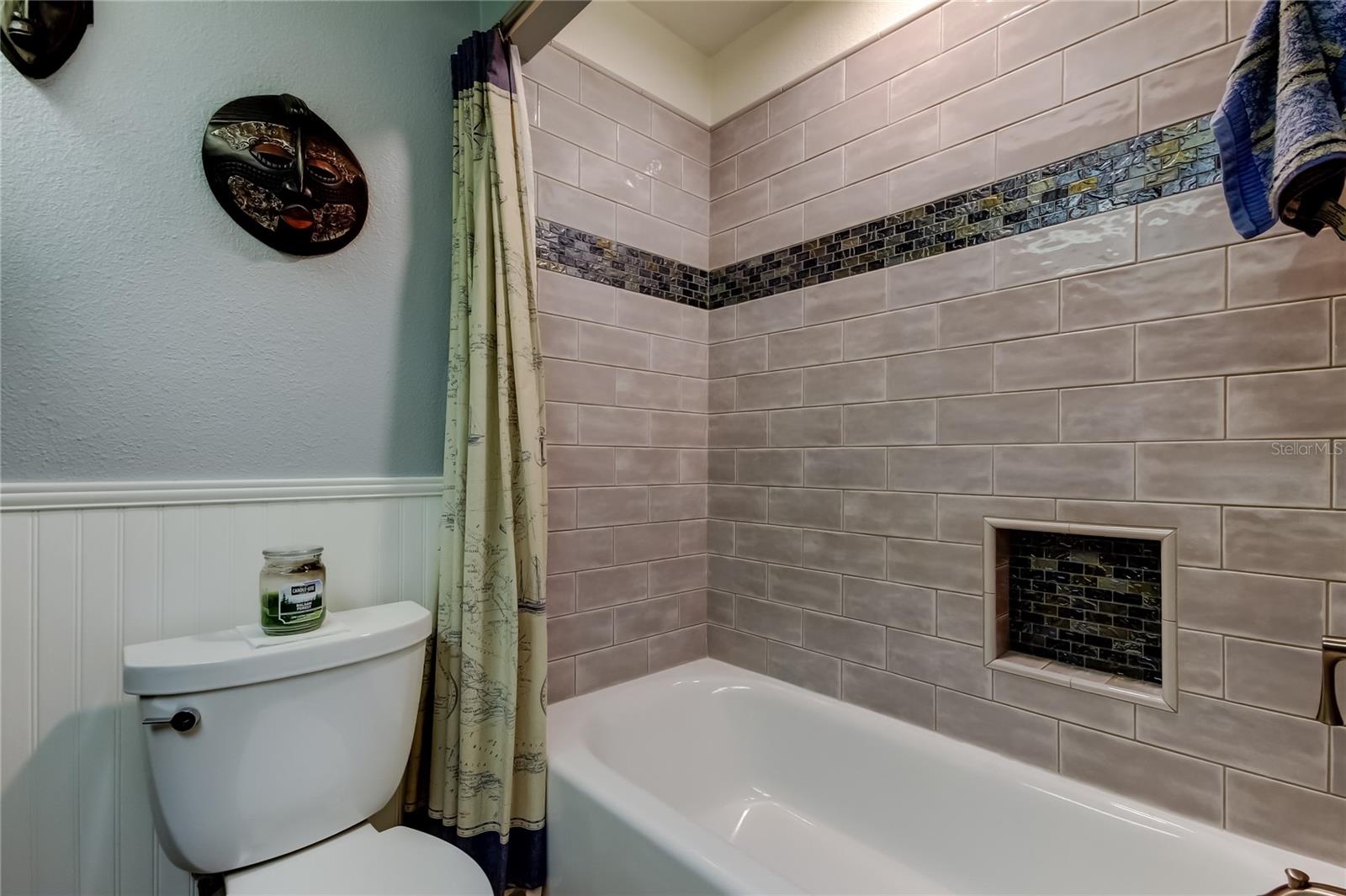 SOUTH PAULA POINT CONDO - Residential