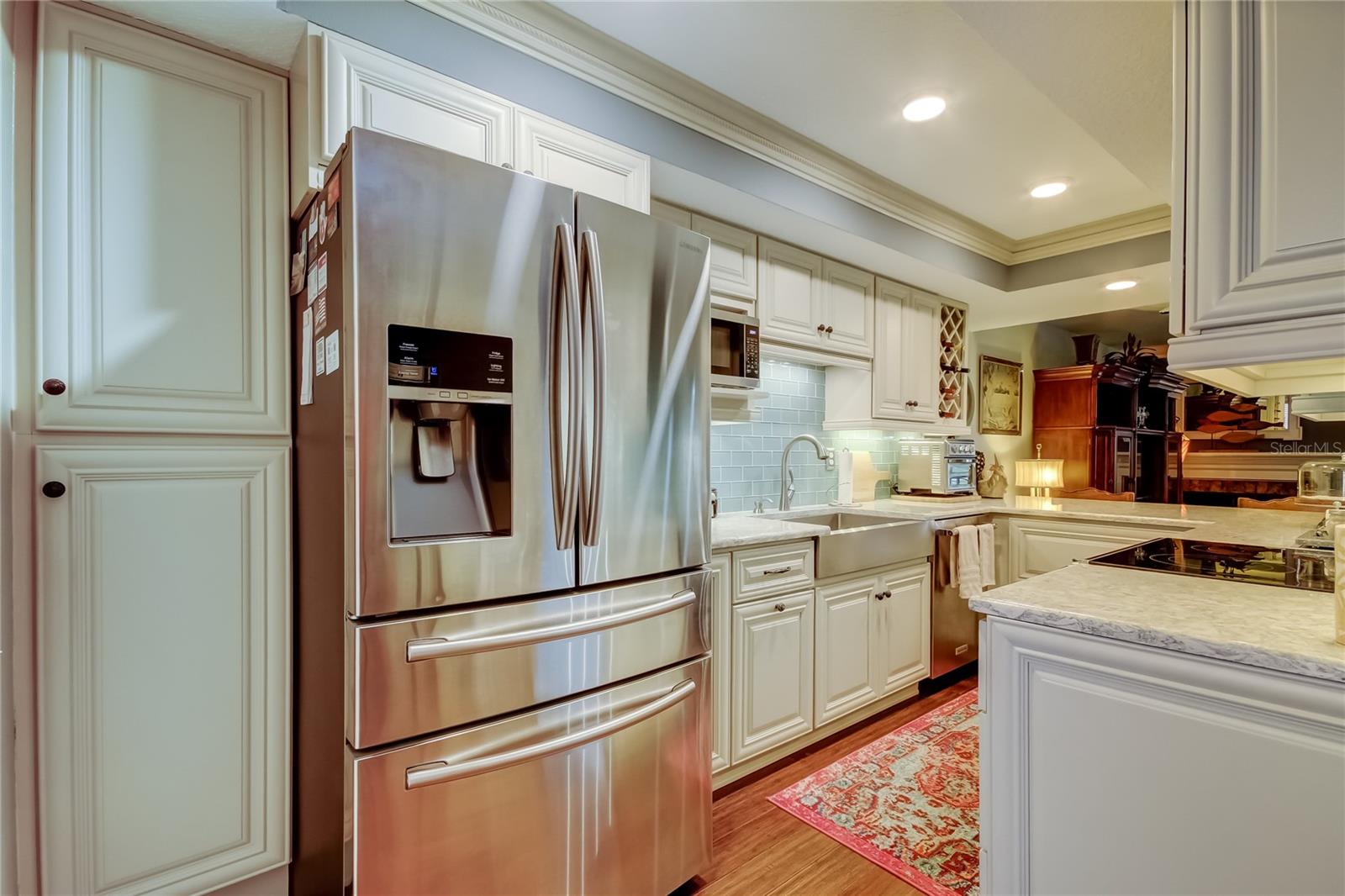 SOUTH PAULA POINT CONDO - Residential
