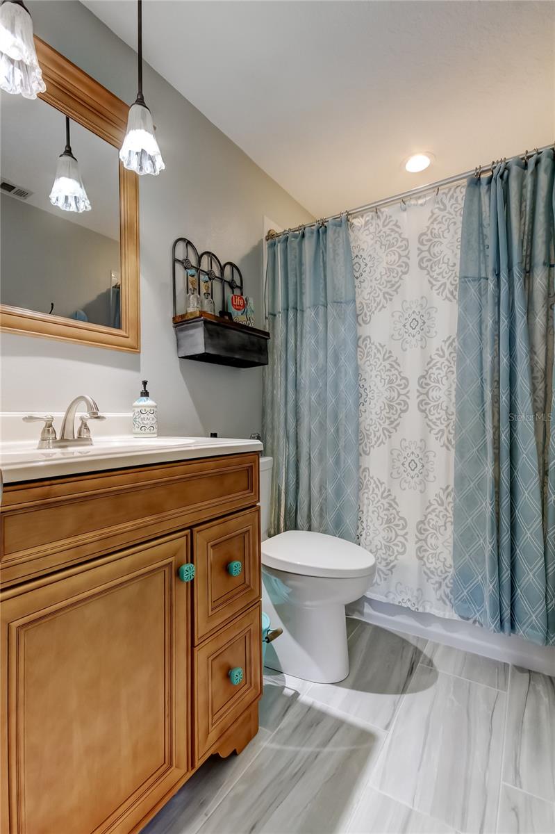 SOUTH PAULA POINT CONDO - Residential