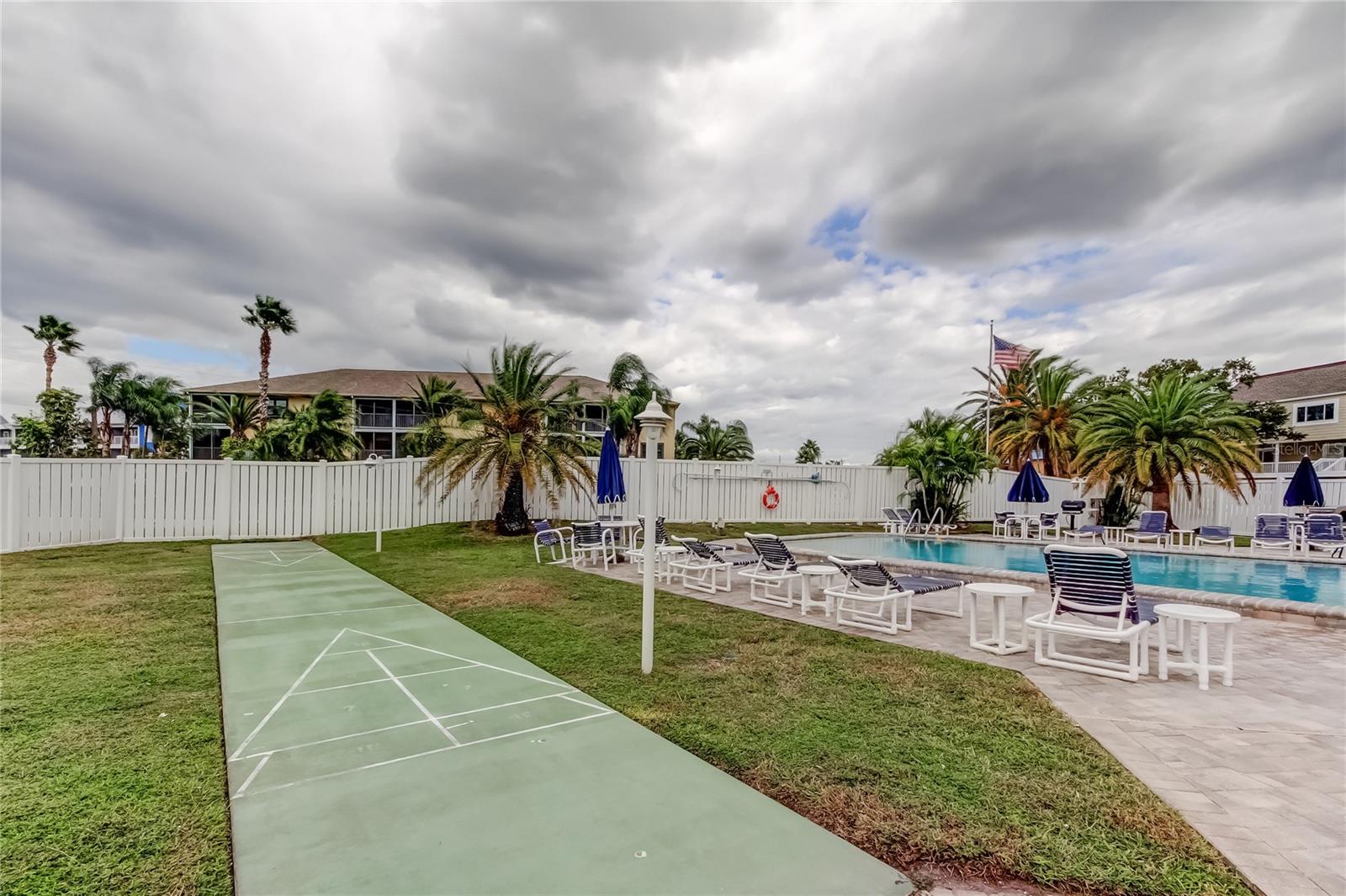 SOUTH PAULA POINT CONDO - Residential