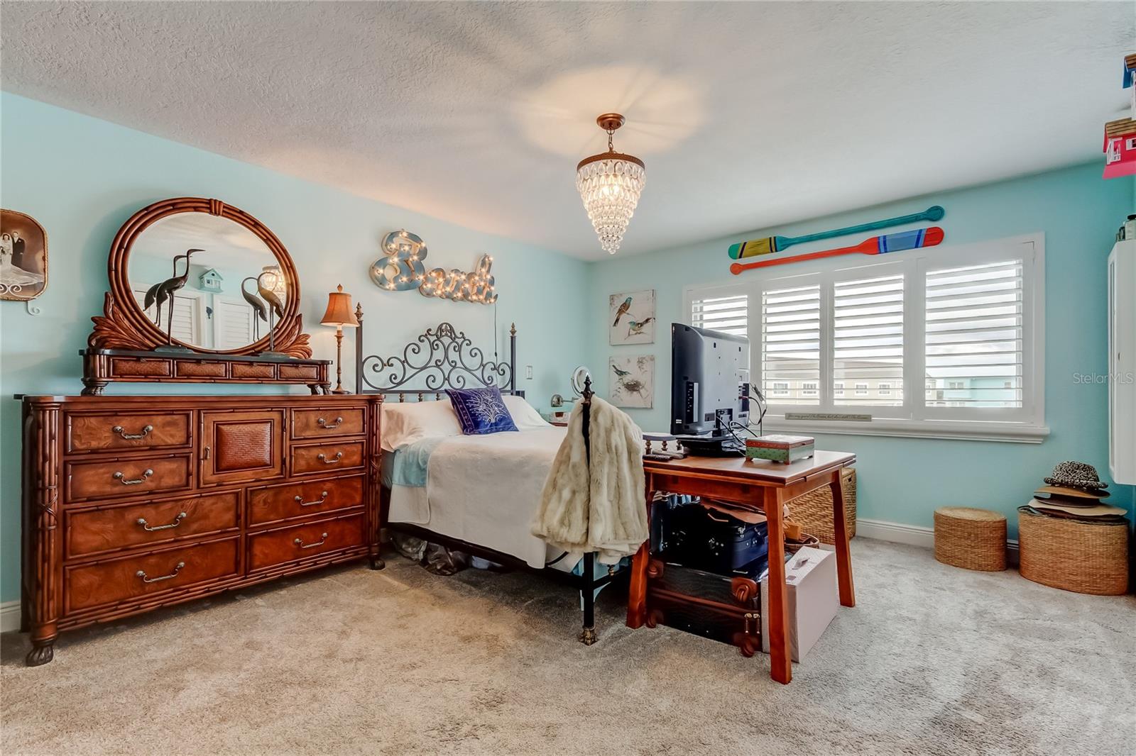 SOUTH PAULA POINT CONDO - Residential