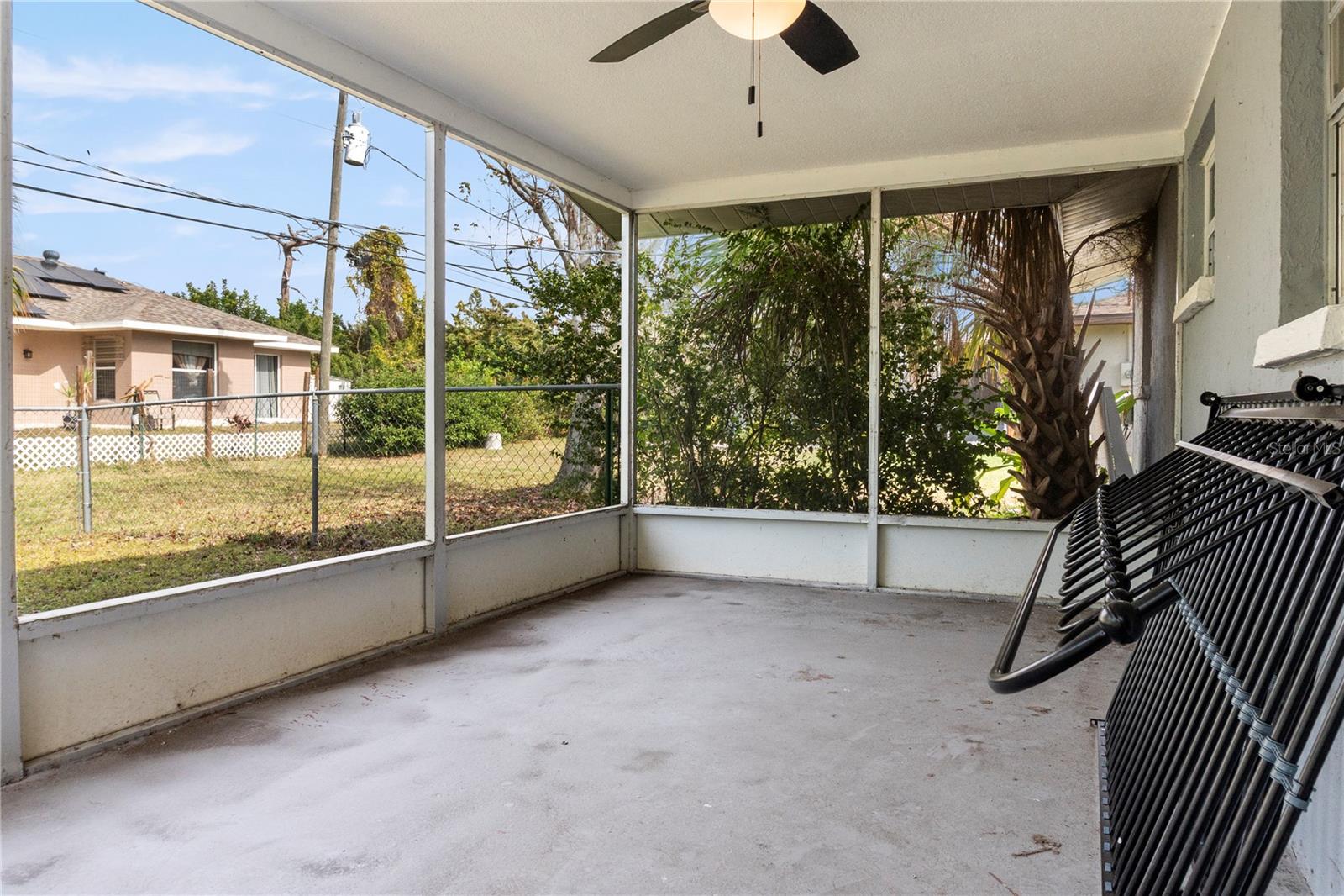 SOUTH VENICE - Residential