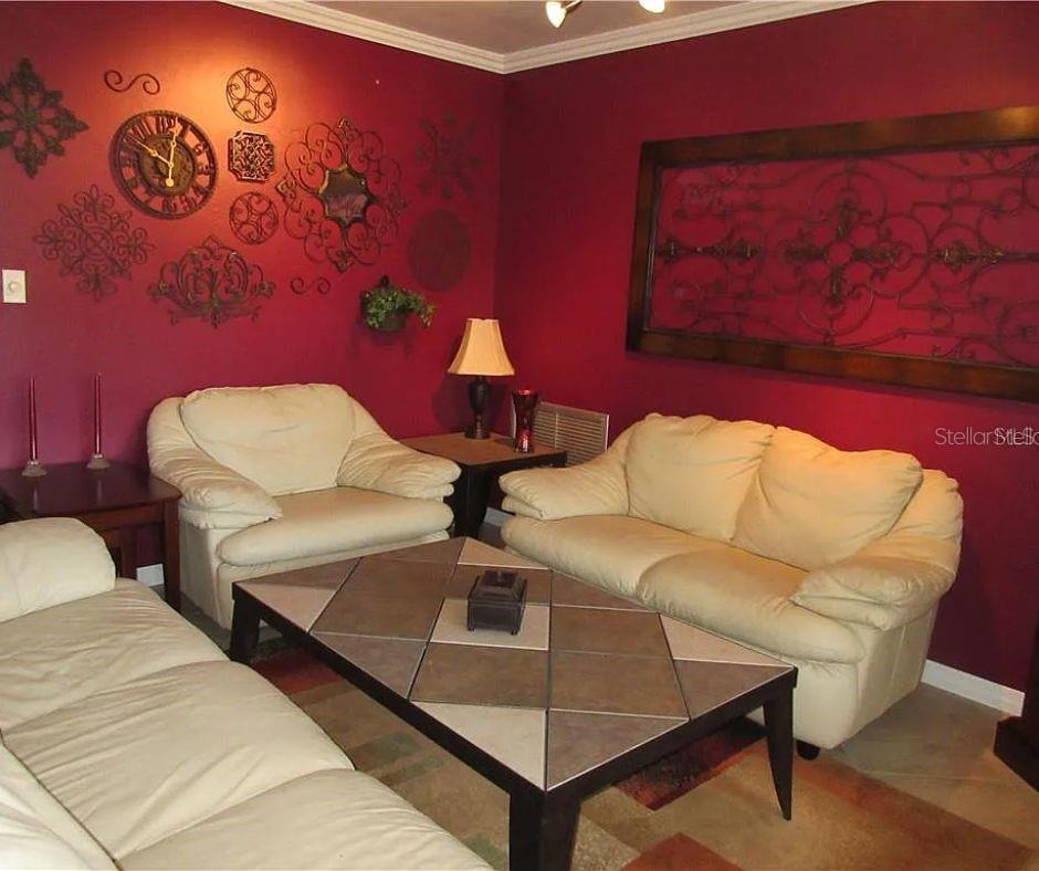 TROPIC HILLS - Residential Lease