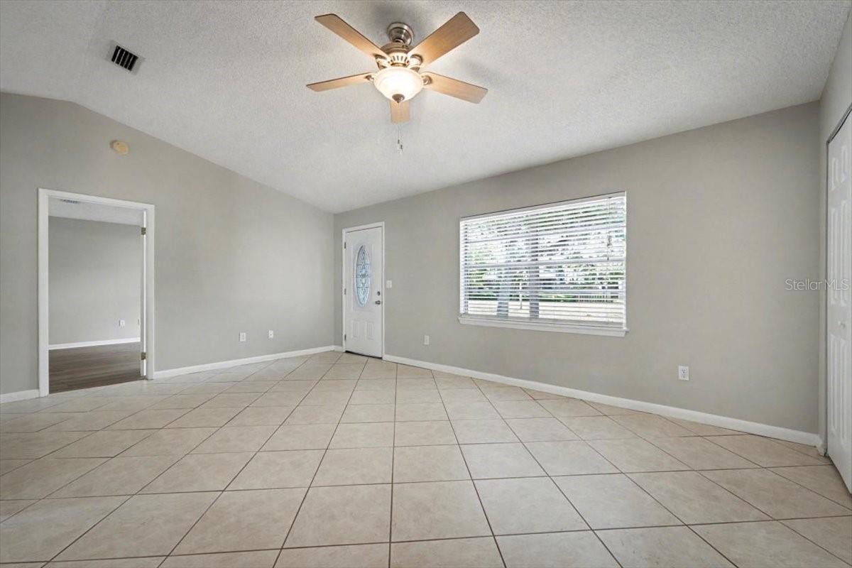 MC NARY RIVER LTS 08 & 08 01/2 ORMOND - Residential