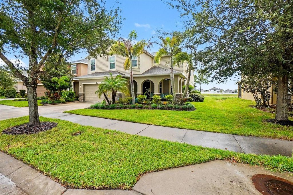 Photo of 10511 Avian Forrest Dr, Riverview, FL 33578 (MLS # TB8517093)