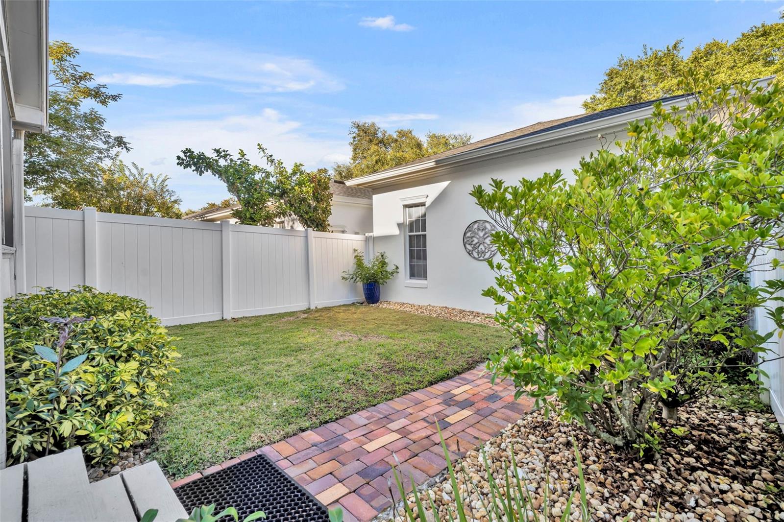 BALDWIN PARK - Residential