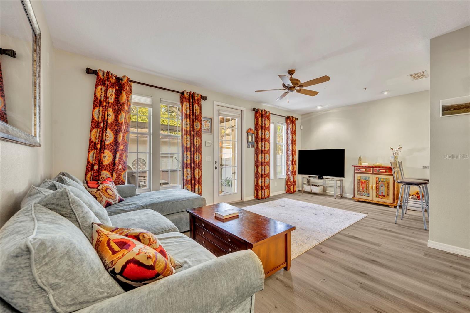 BALDWIN PARK - Residential