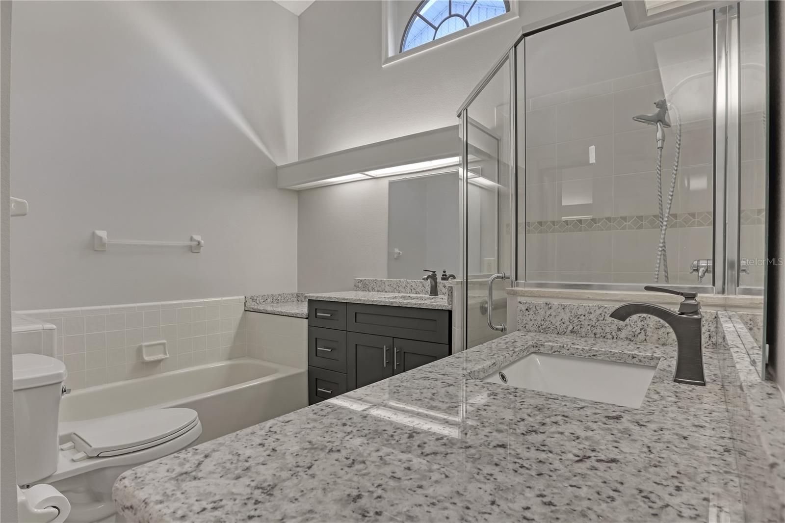 PINE ISLAND PH 02 - Residential