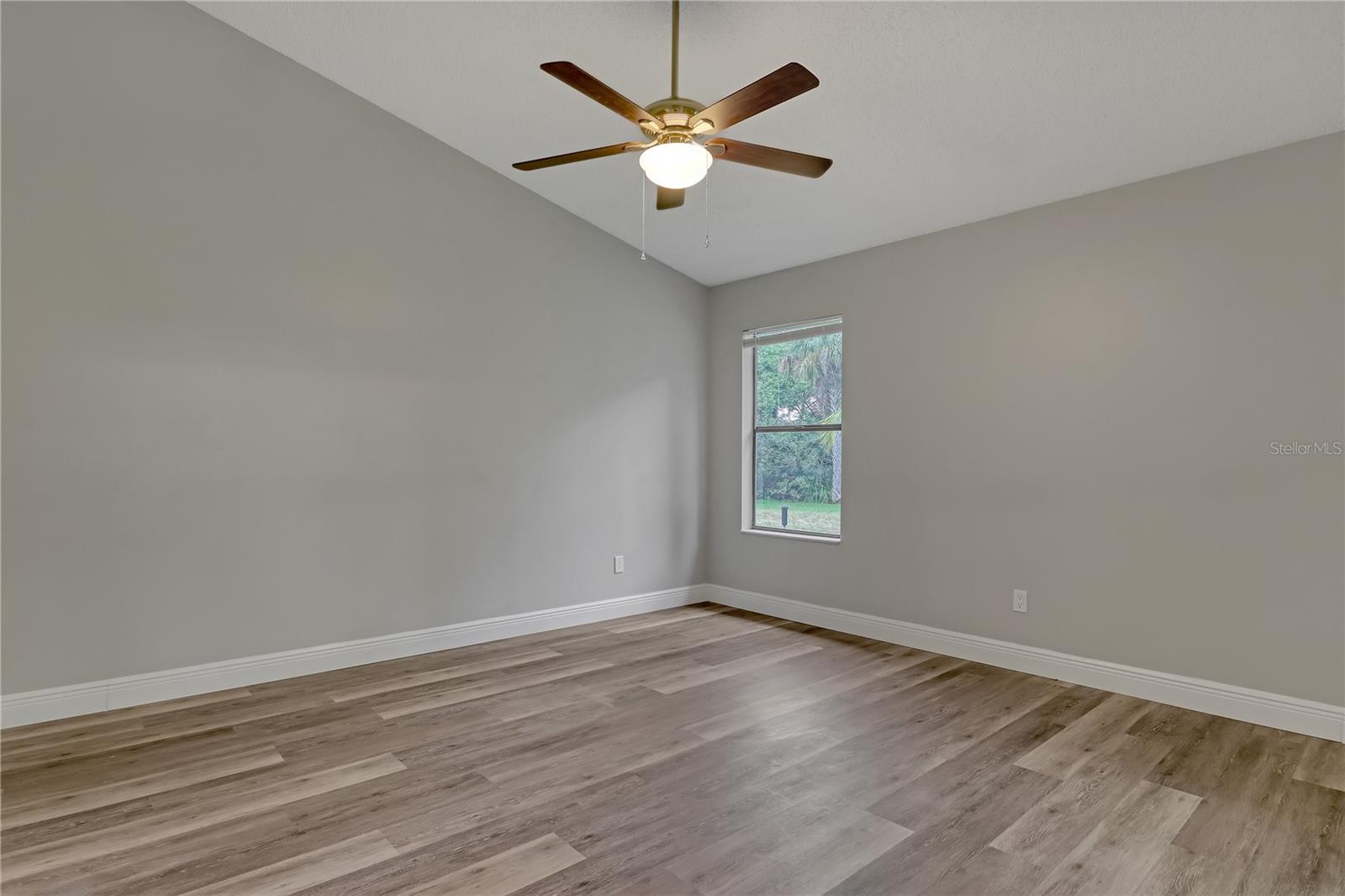 PINE ISLAND PH 02 - Residential