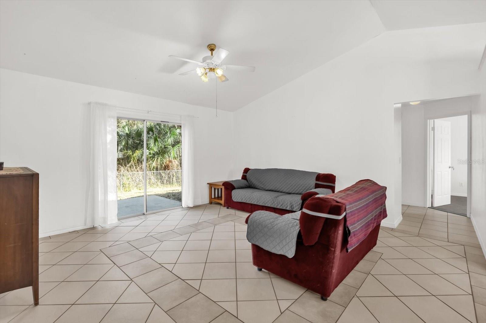 286 HOWARD BOULEVARD