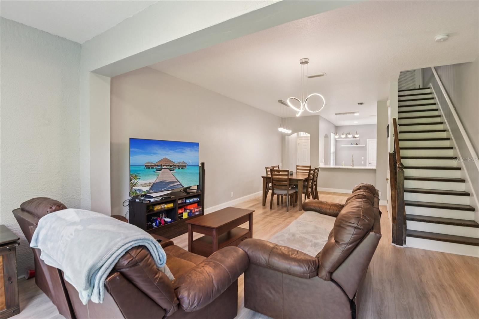 LAKE POINTE AT COUNTRYSIDE - Residential