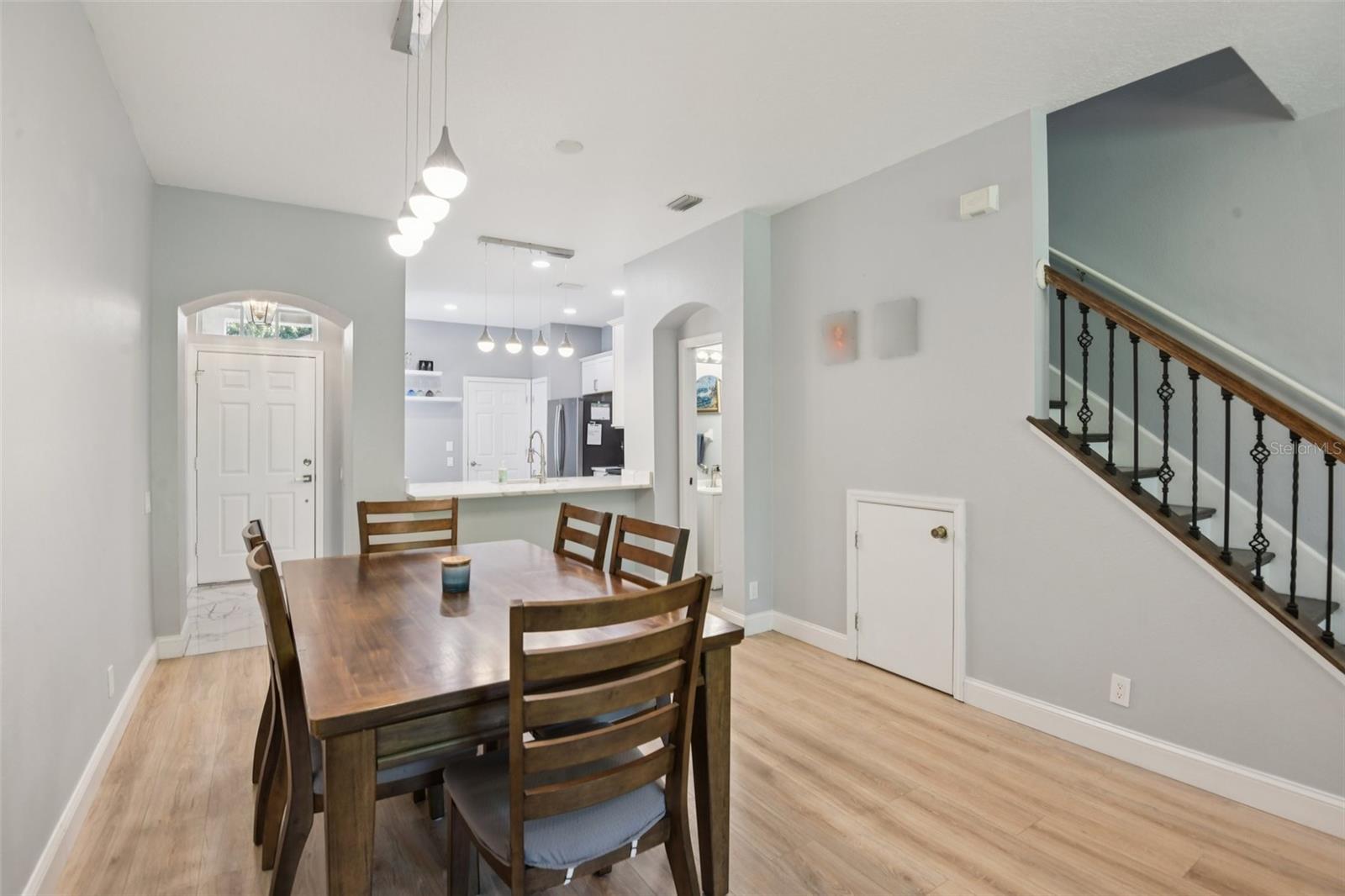 LAKE POINTE AT COUNTRYSIDE - Residential