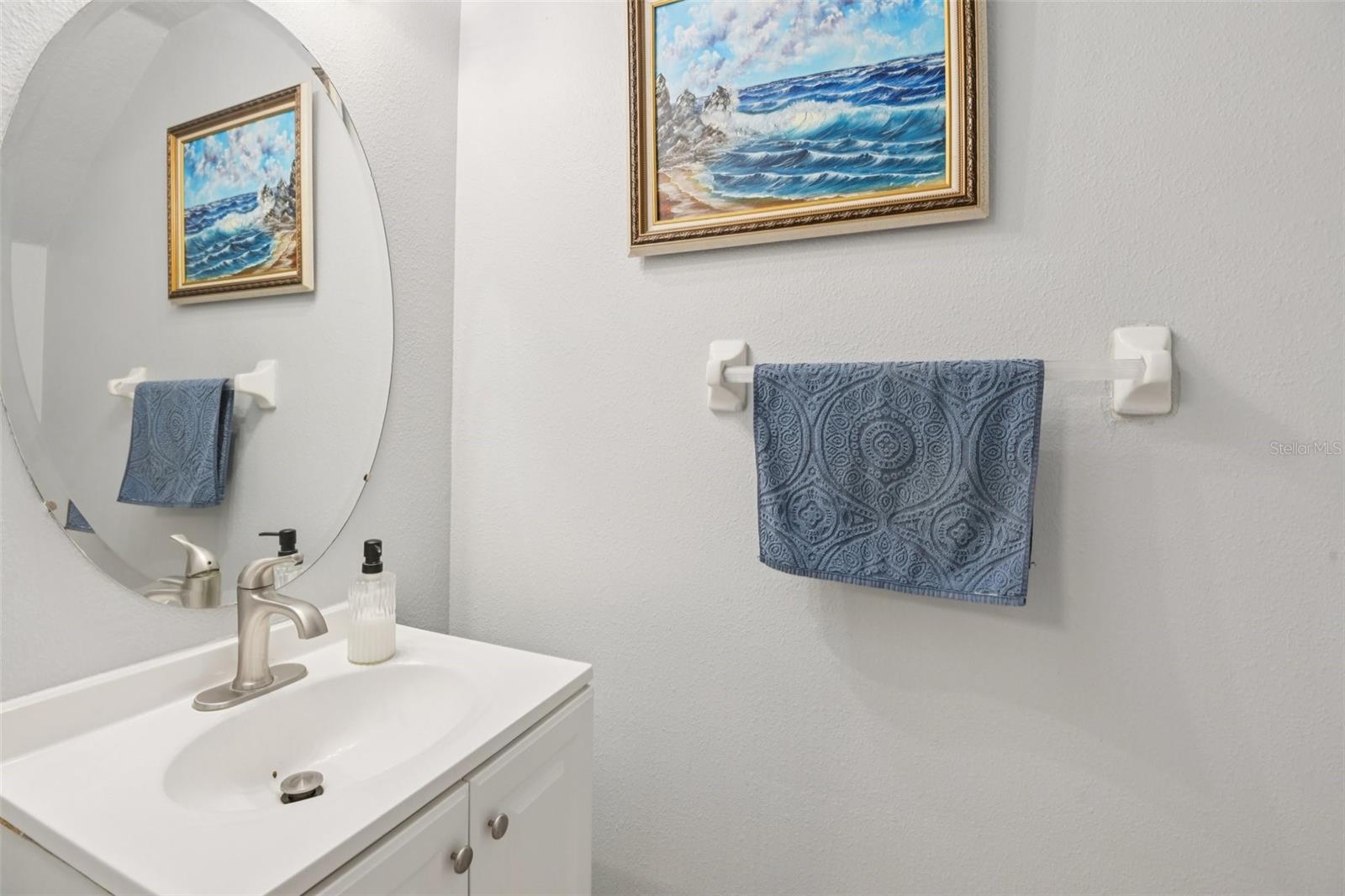 LAKE POINTE AT COUNTRYSIDE - Residential