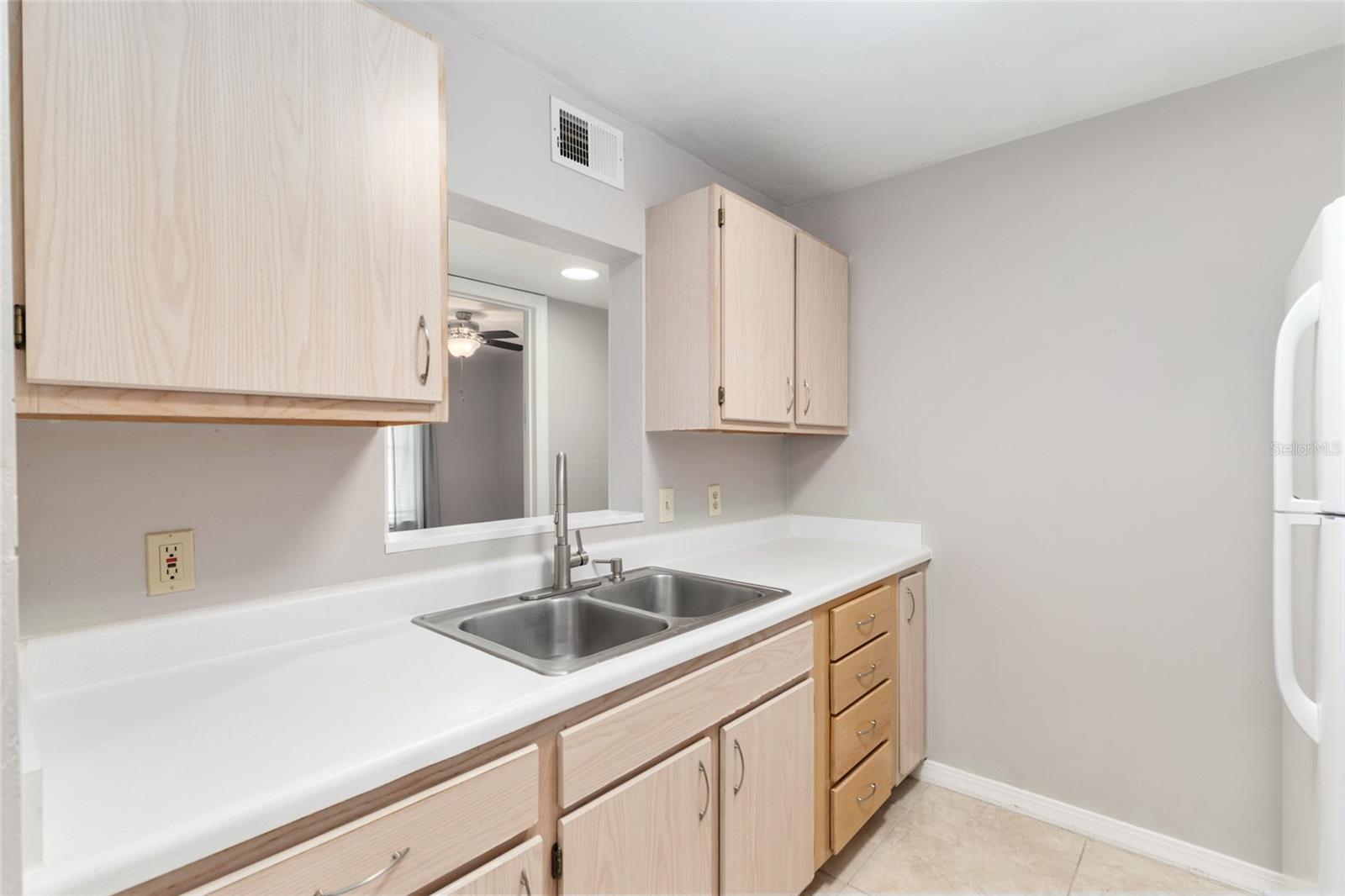 CAMPUS EDGE CONDO - Residential