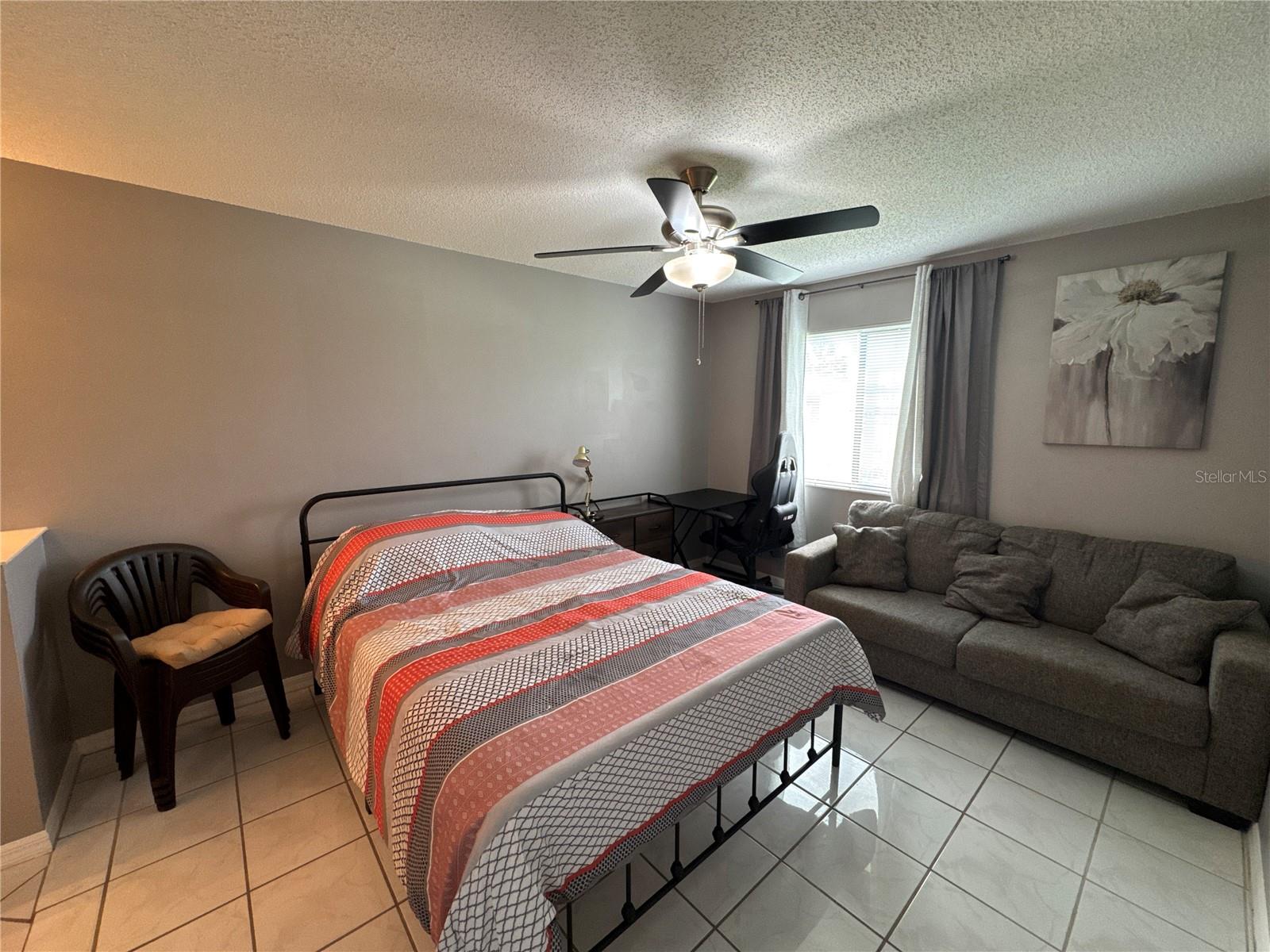 9502 DARIEN AVENUE 9502