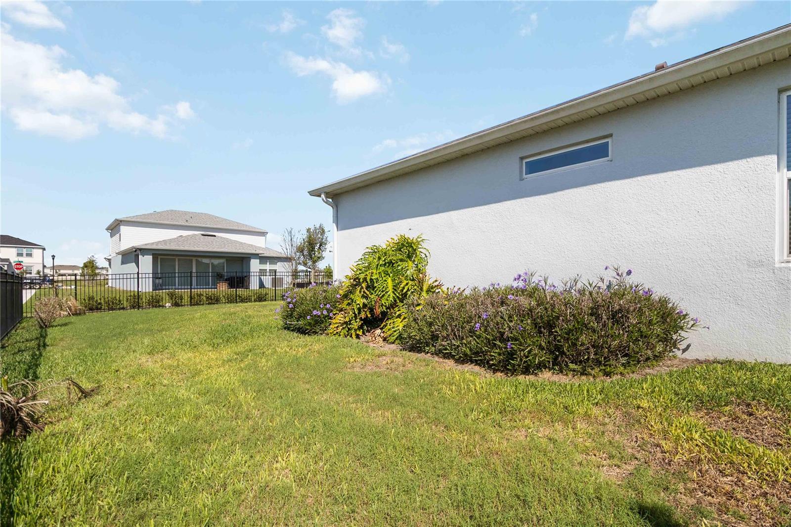 LIVE OAK LAKE PH 1 - Residential