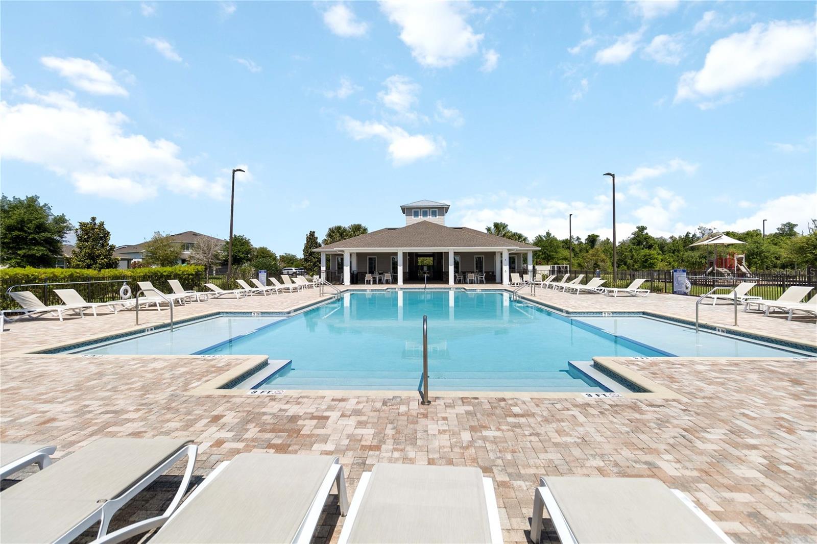 LIVE OAK LAKE PH 1 - Residential