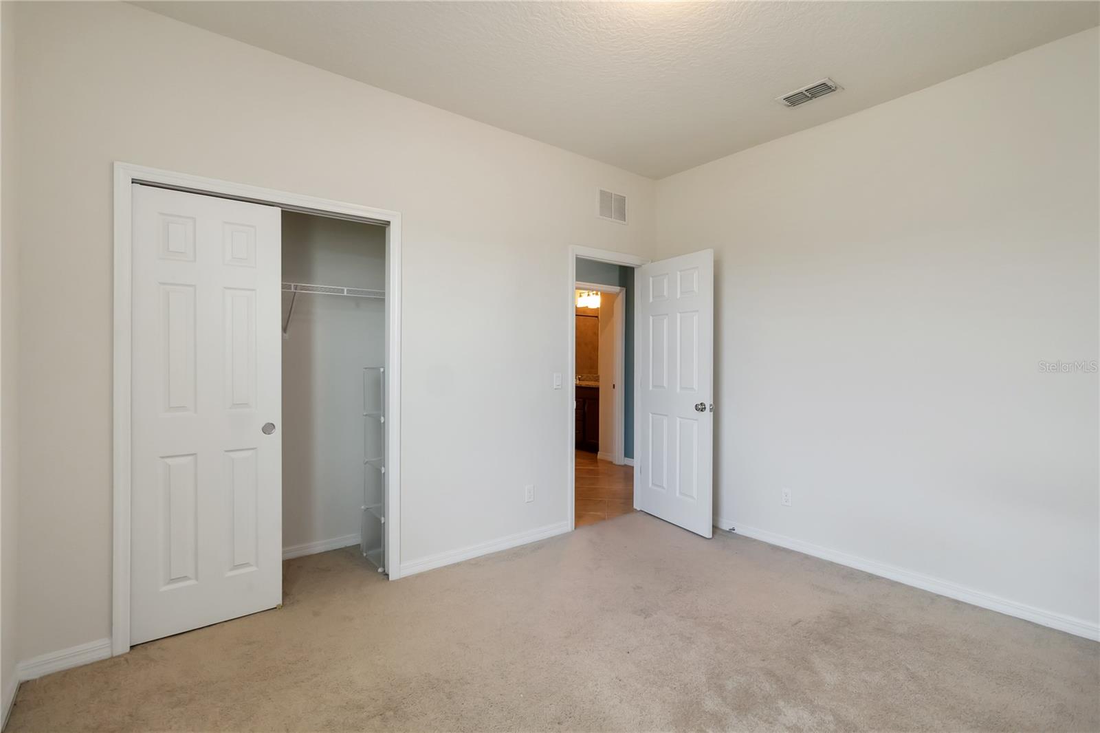 LIVE OAK LAKE PH 1 - Residential