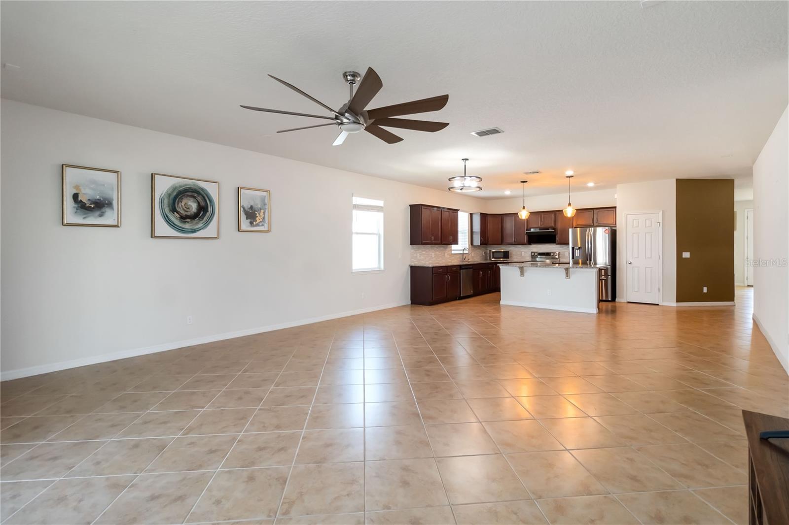 LIVE OAK LAKE PH 1 - Residential