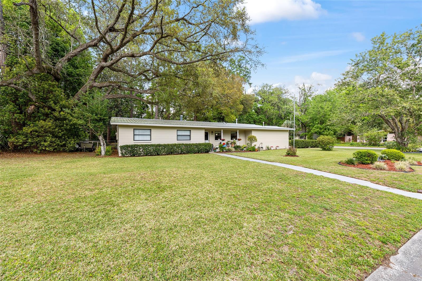 4004 NW 19TH PLACE