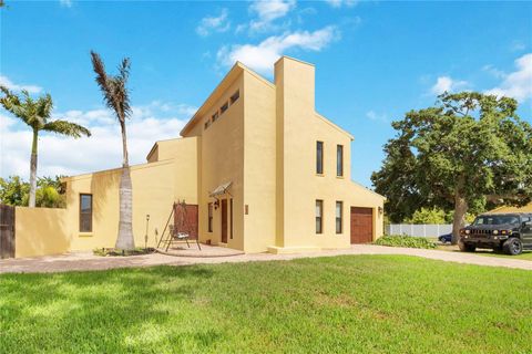 A home in SARASOTA