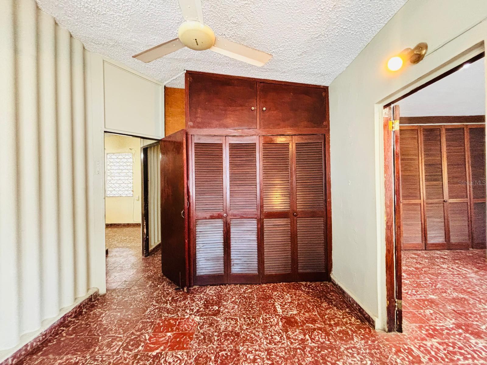 REPARTO METROPOLITANO - Residential