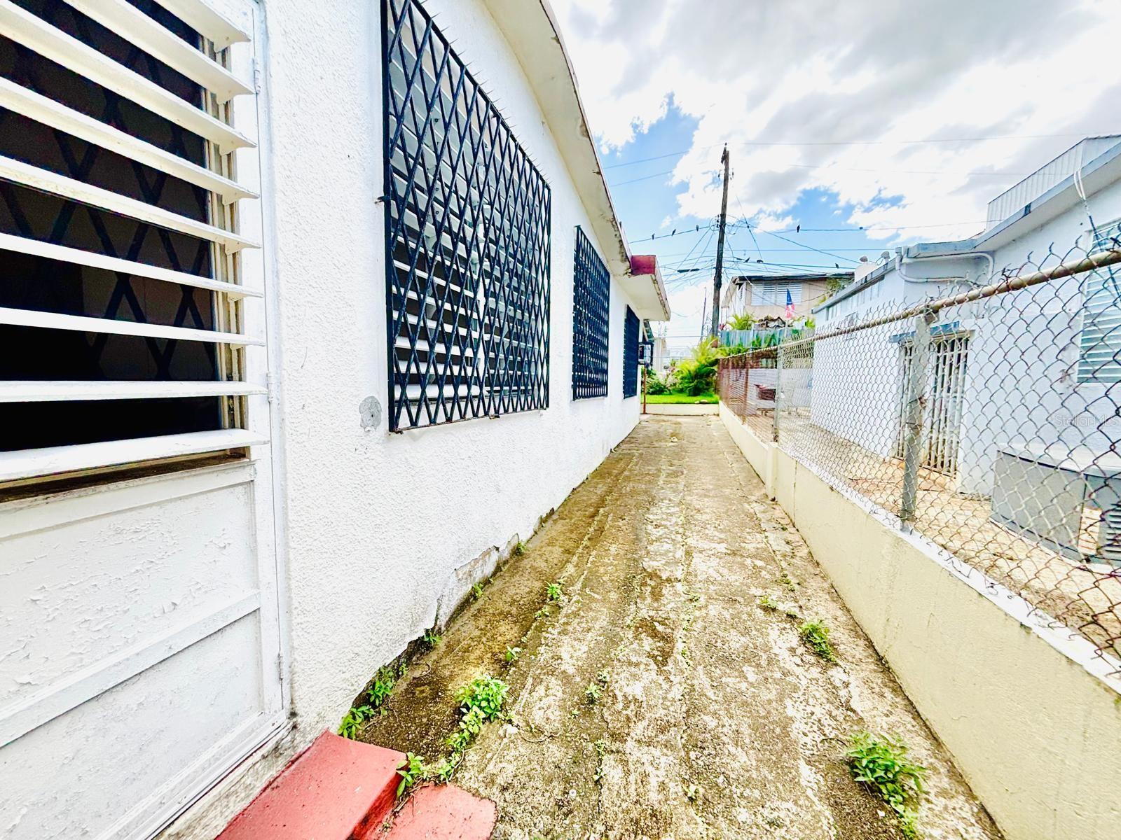 REPARTO METROPOLITANO - Residential