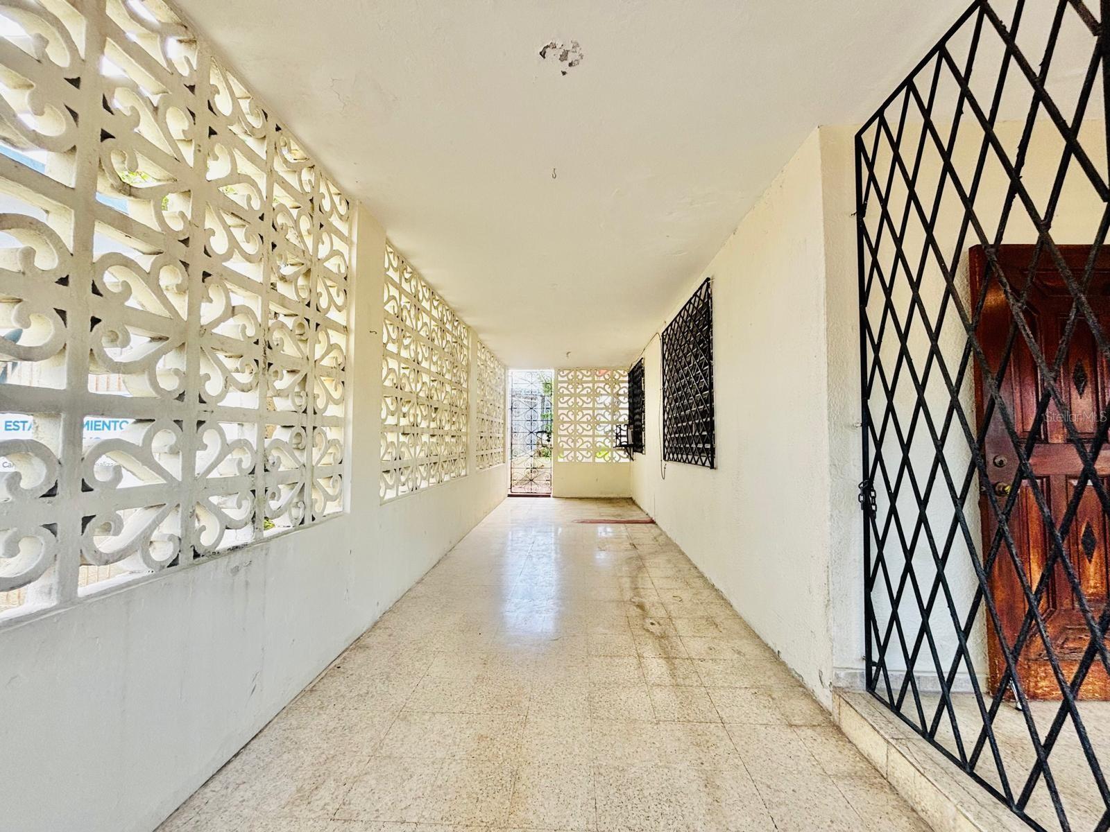 REPARTO METROPOLITANO - Residential