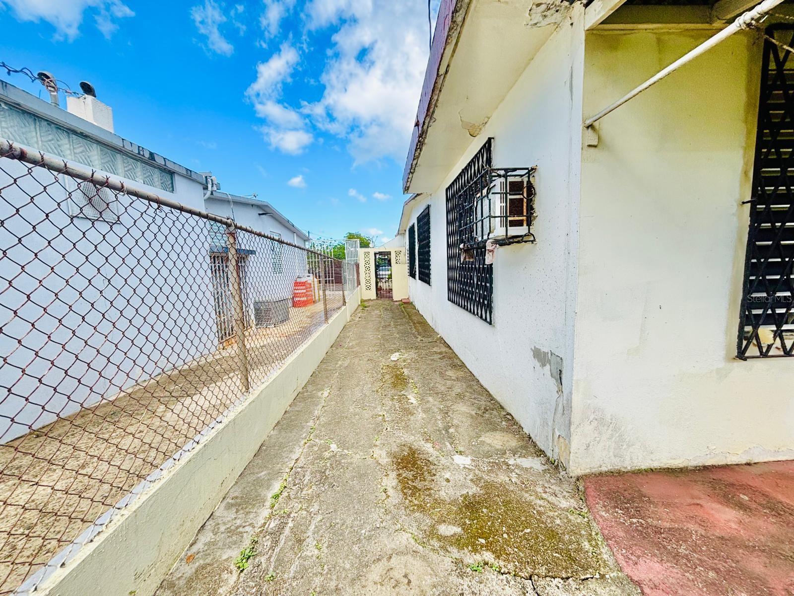 REPARTO METROPOLITANO - Residential