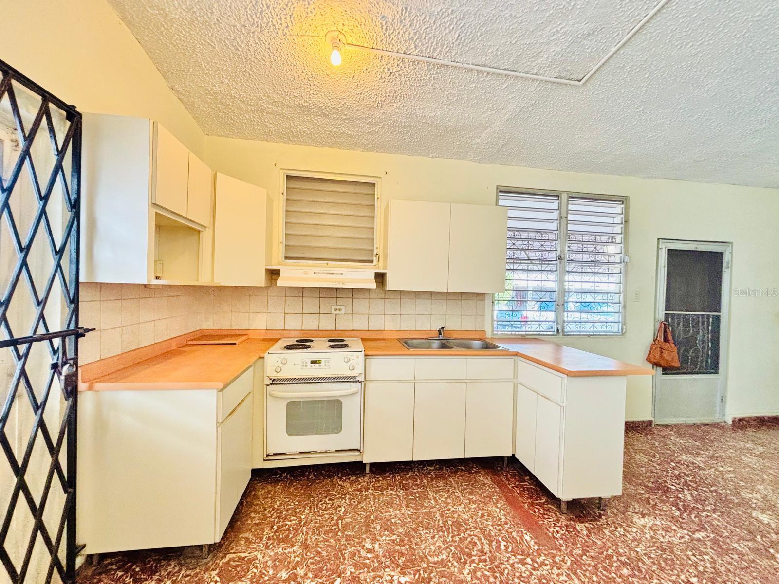 REPARTO METROPOLITANO - Residential