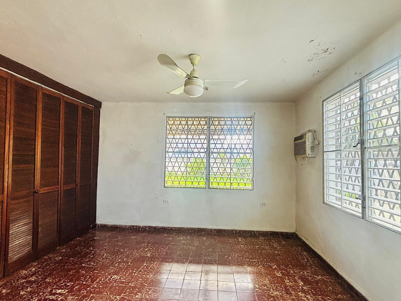 REPARTO METROPOLITANO - Residential