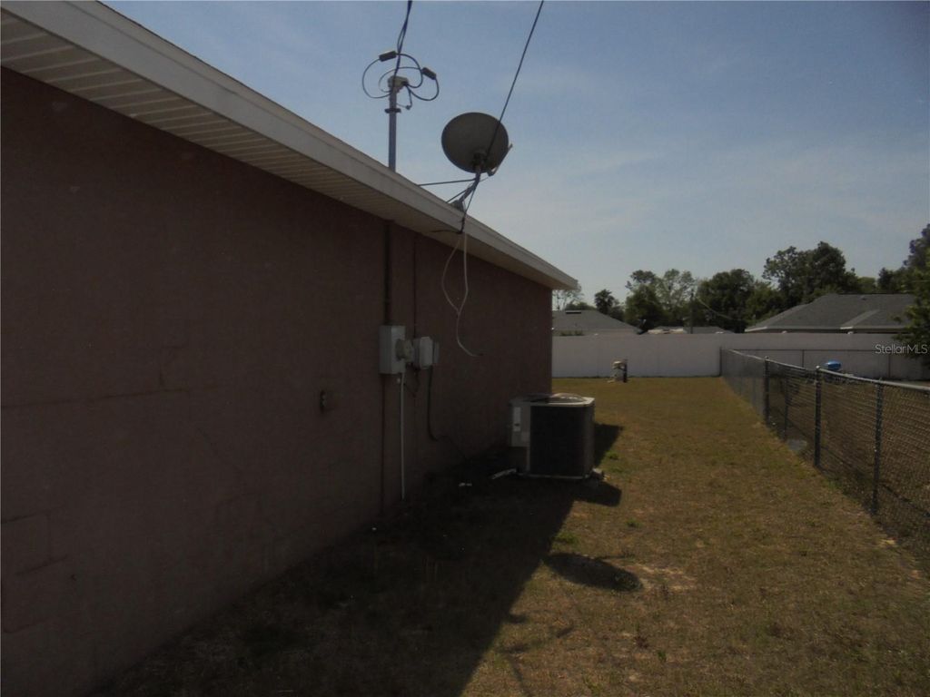 Photo of Ocala, FL 34480 (MLS # OM700396)