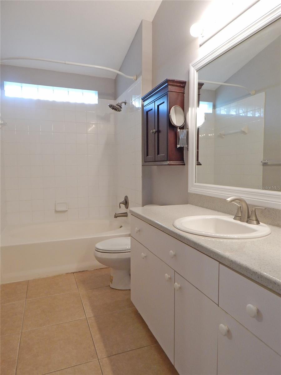 FISHHAWK RANCH PH 2 PRCL - Residential