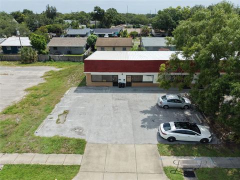 Photo of 3563 Cypress Terrace N, Pinellas Park, FL 33781 (MLS # TB8530380)