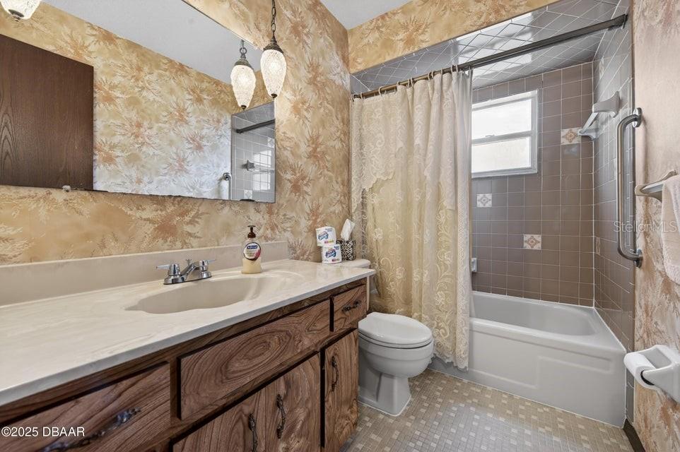 KINGSWOOD - Residential