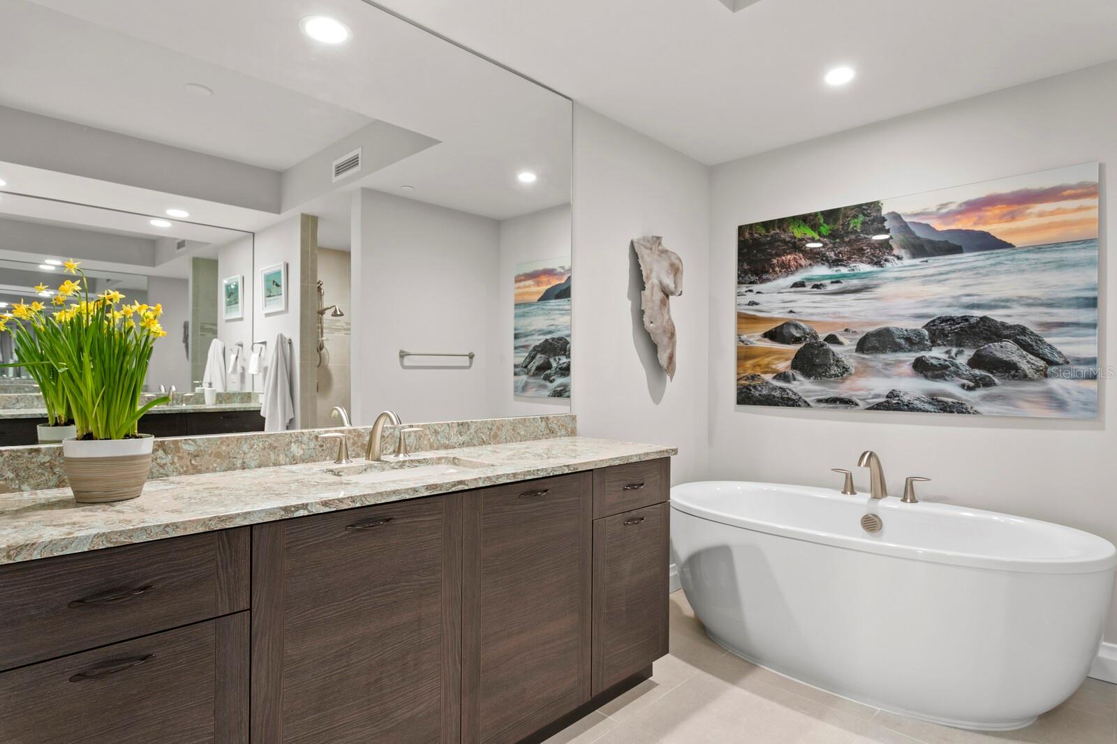 SUNSET POINTE AT COLLANY KEY II CONDO - Residential