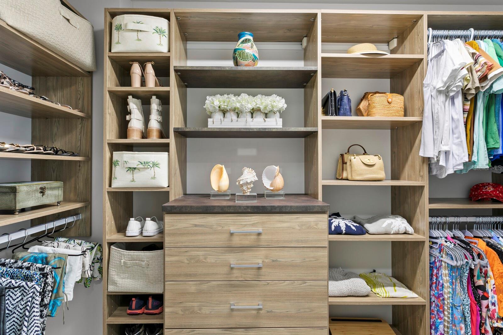 SUNSET POINTE AT COLLANY KEY II CONDO - Residential