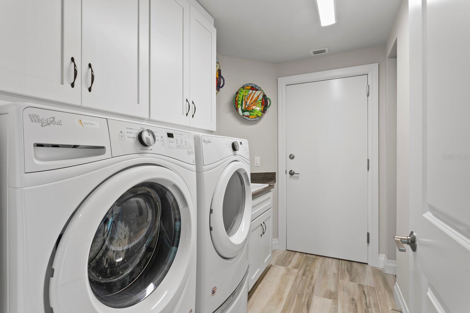 SUNSET POINTE AT COLLANY KEY II CONDO - Residential