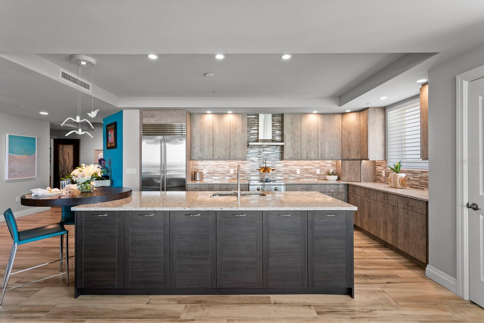 SUNSET POINTE AT COLLANY KEY II CONDO - Residential