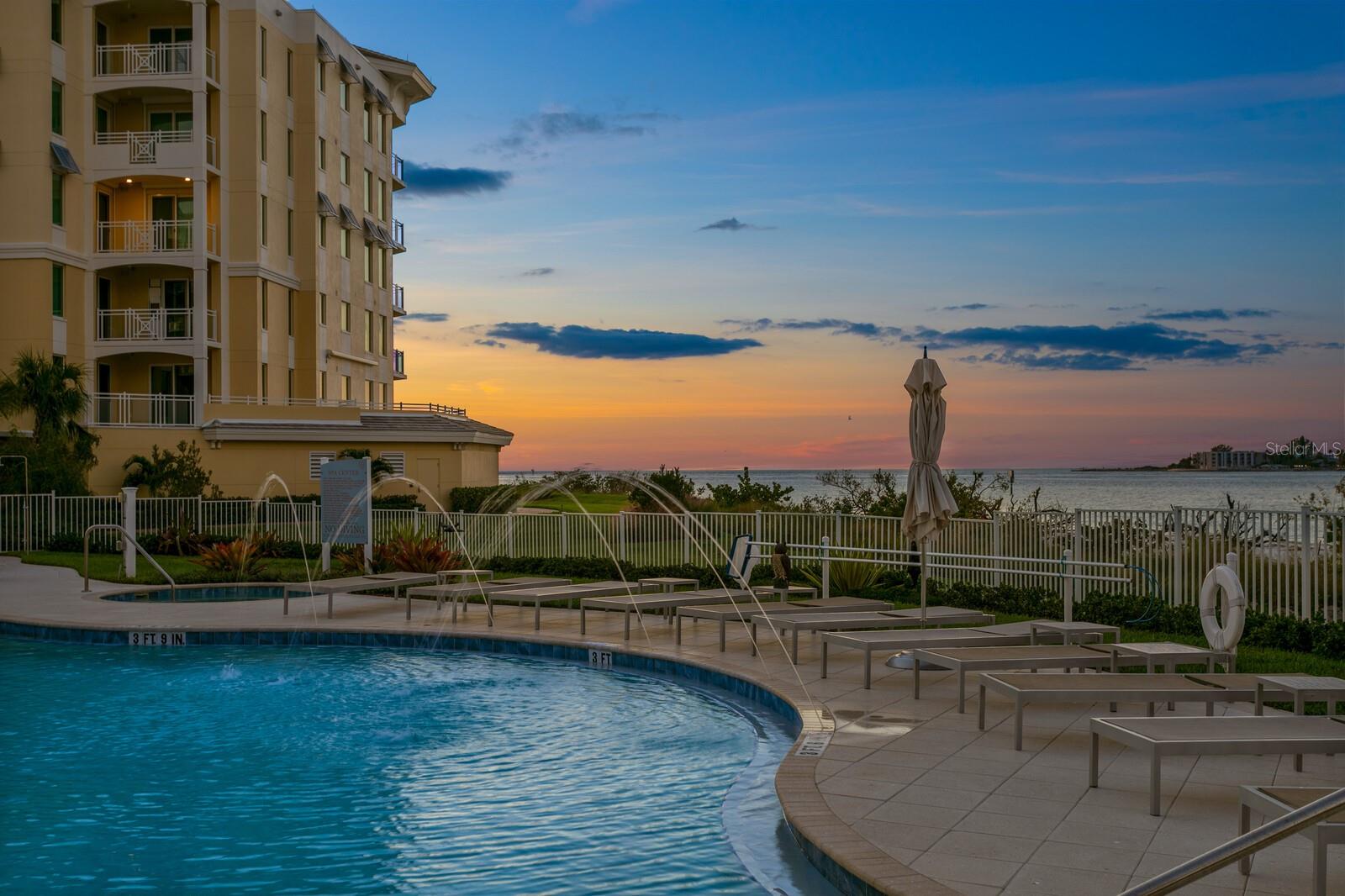 SUNSET POINTE AT COLLANY KEY II CONDO - Residential