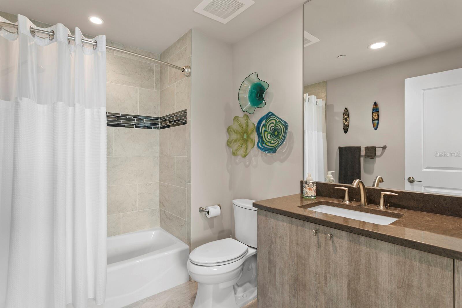 SUNSET POINTE AT COLLANY KEY II CONDO - Residential