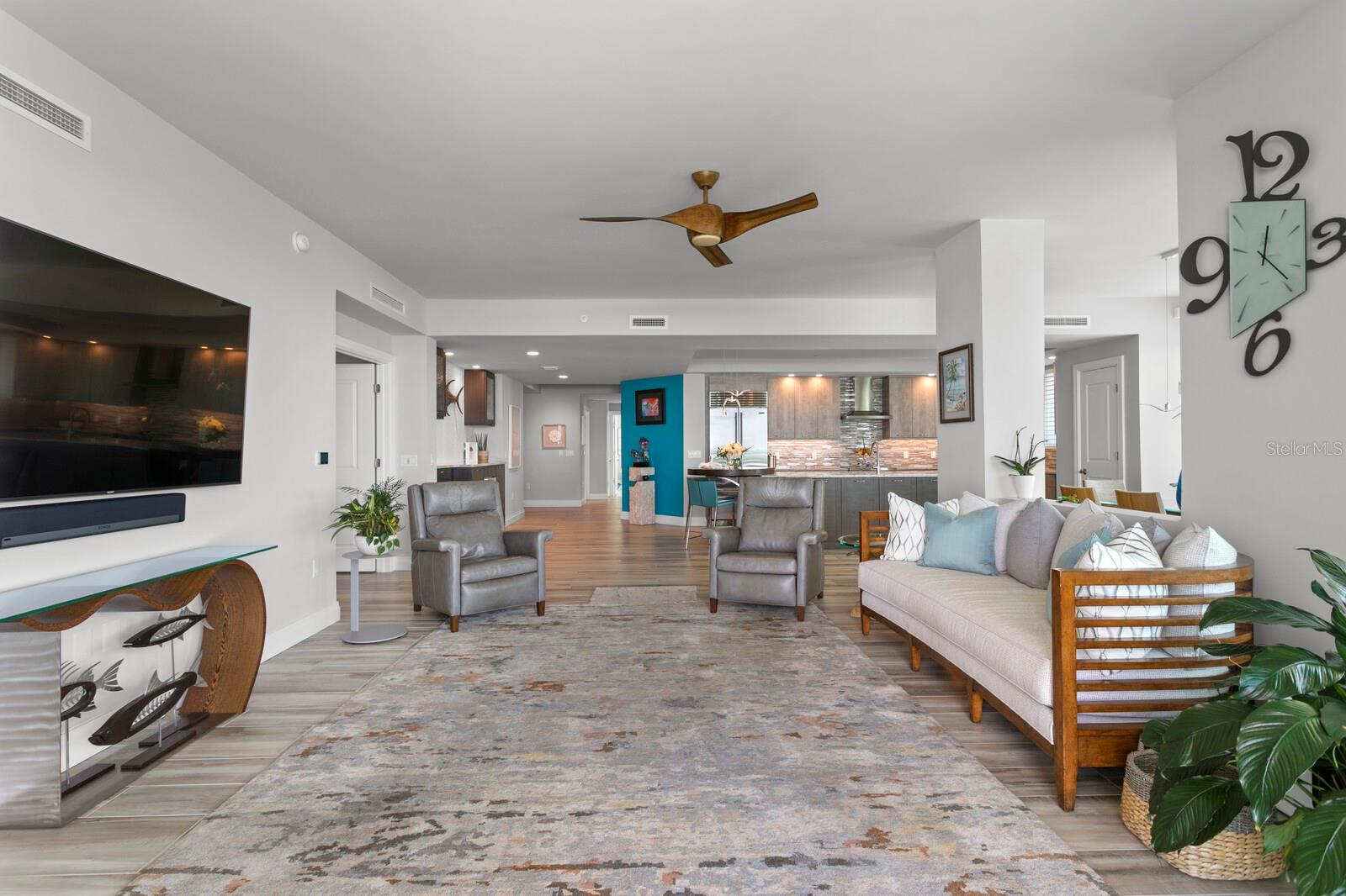 SUNSET POINTE AT COLLANY KEY II CONDO - Residential