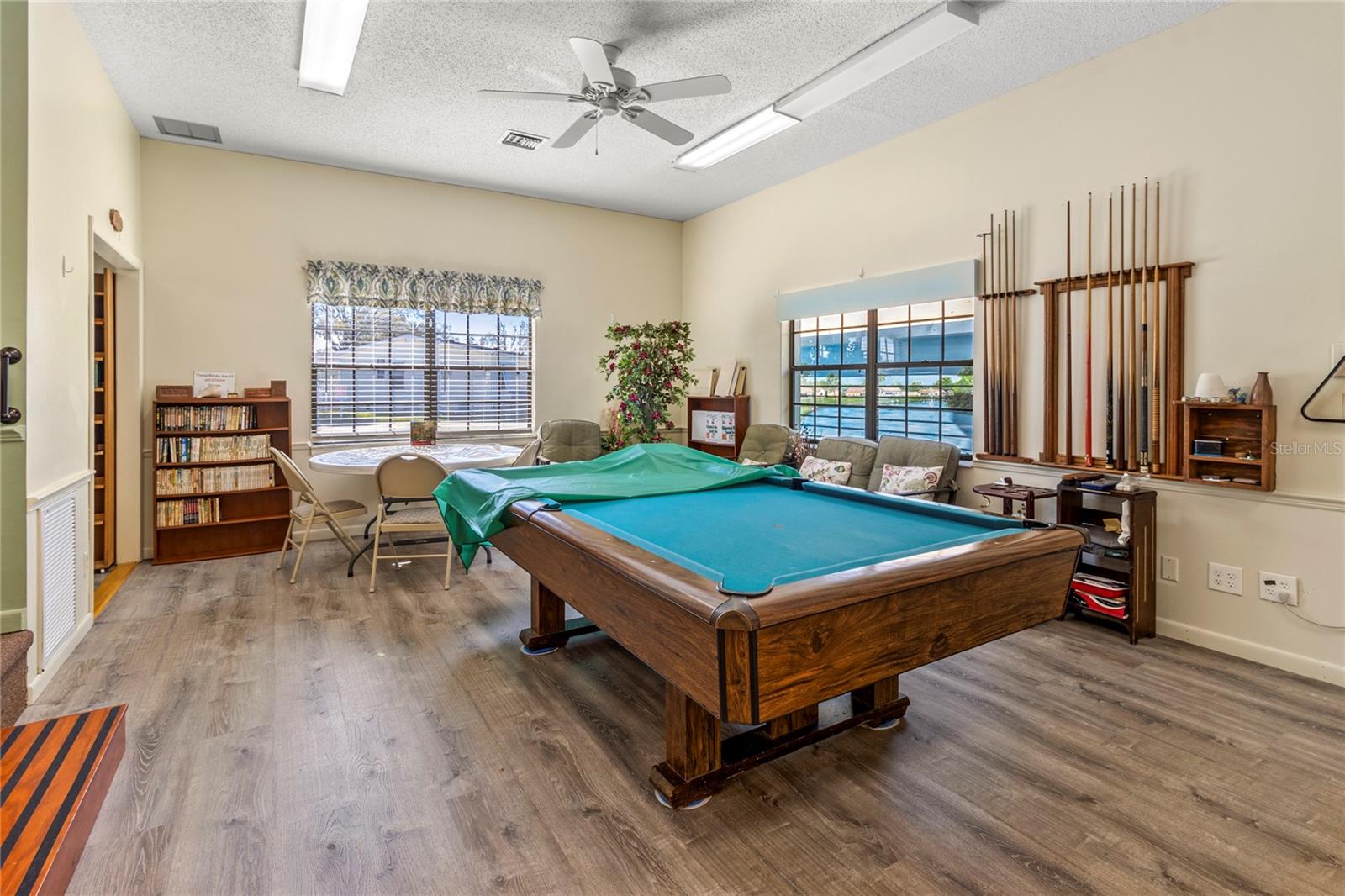 RIDGEWOOD MEADOWS PH I - Residential