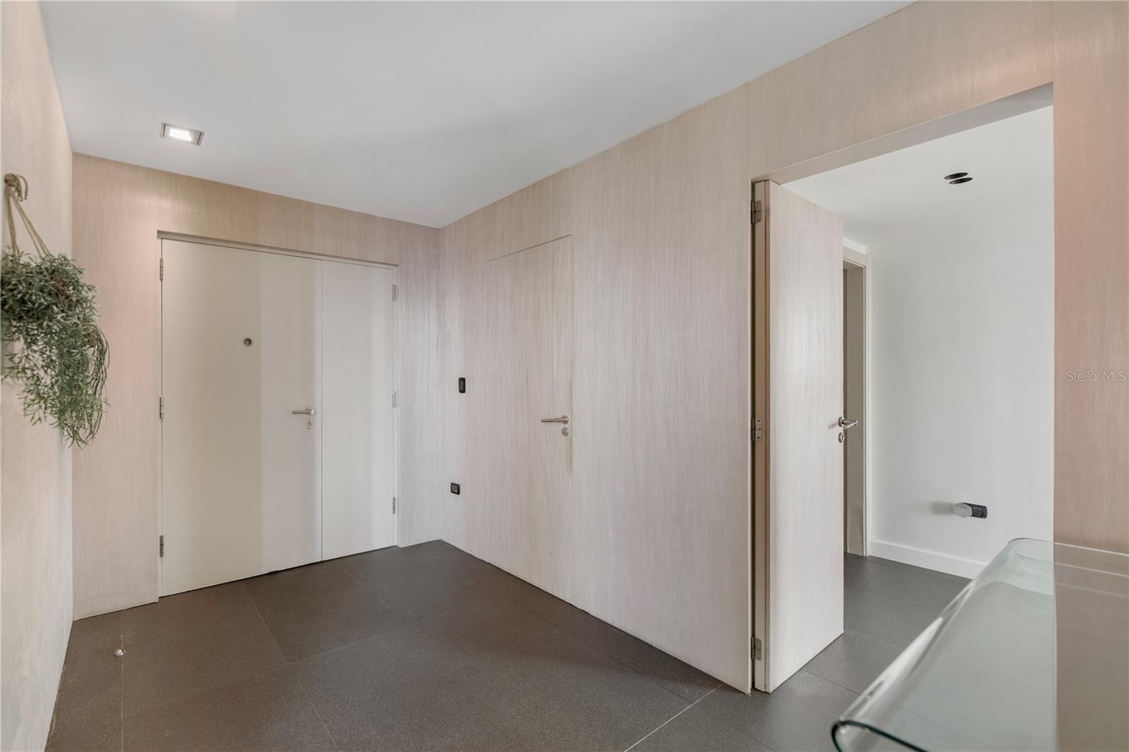 CONDADO - Residential