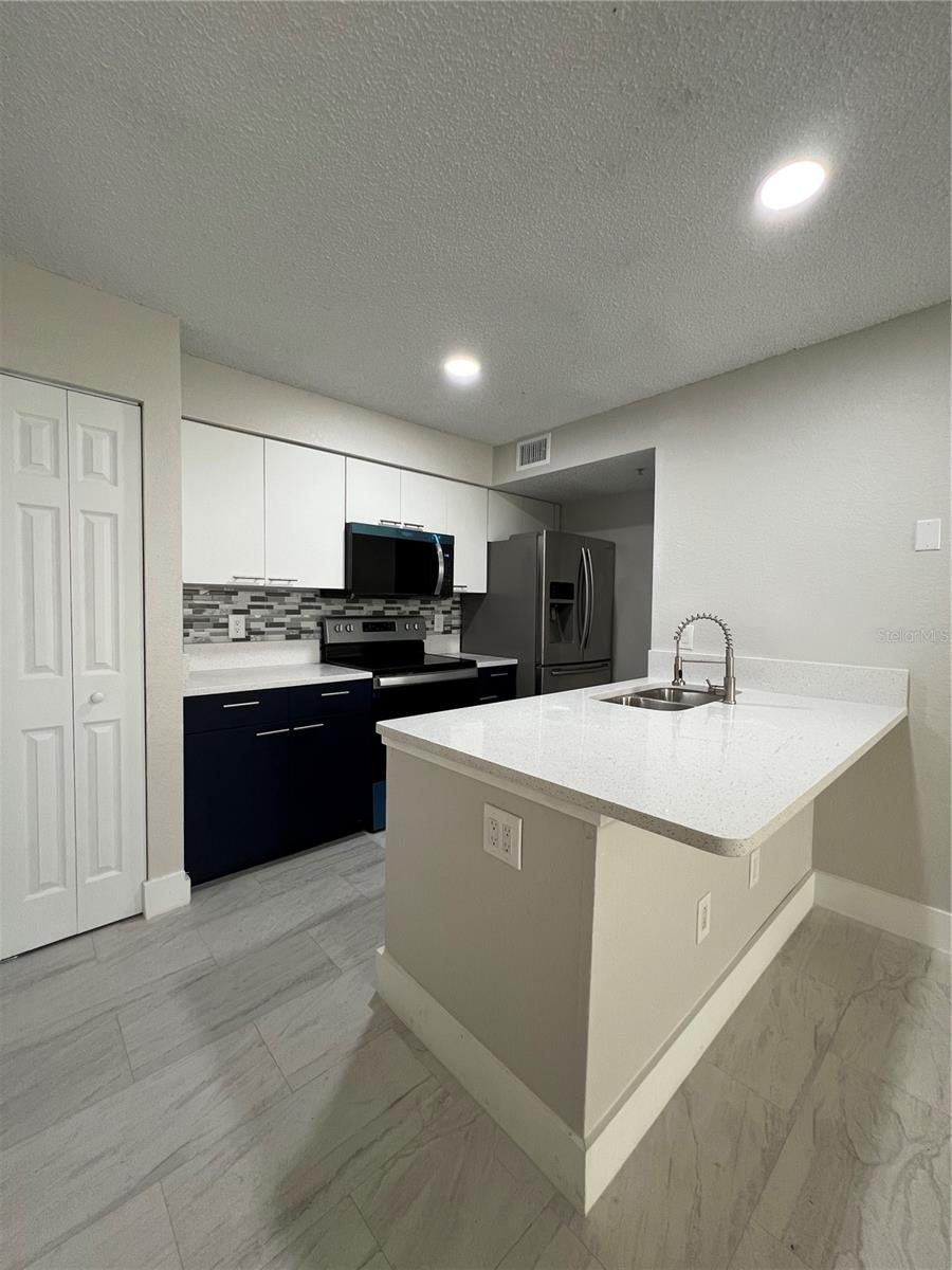 2214 GRAND CAYMAN COURT 1538