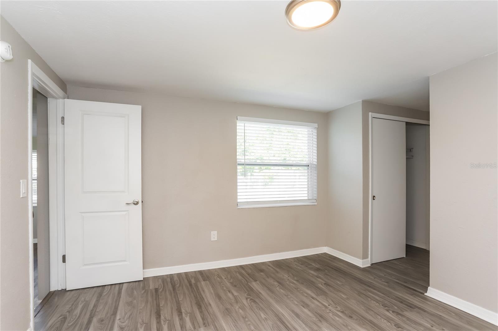 LAKEWOOD ESTATES SEC B - Residential Lease